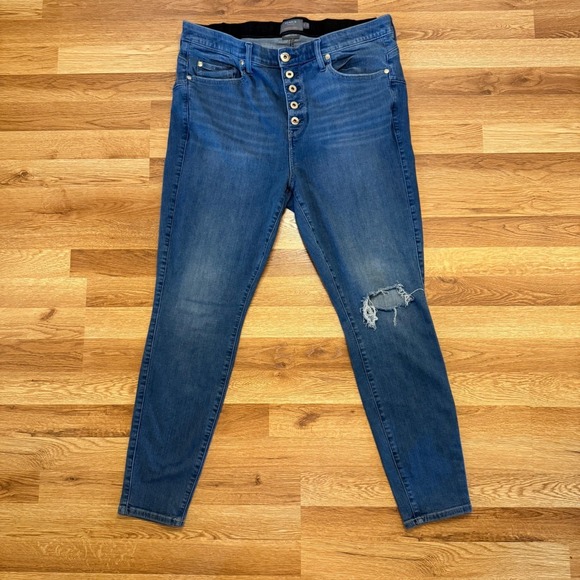 Torrid Plus Size 20R Bombshell Skinny Jeans Dark Wash Distressed Button Fly - Picture 1 of 6